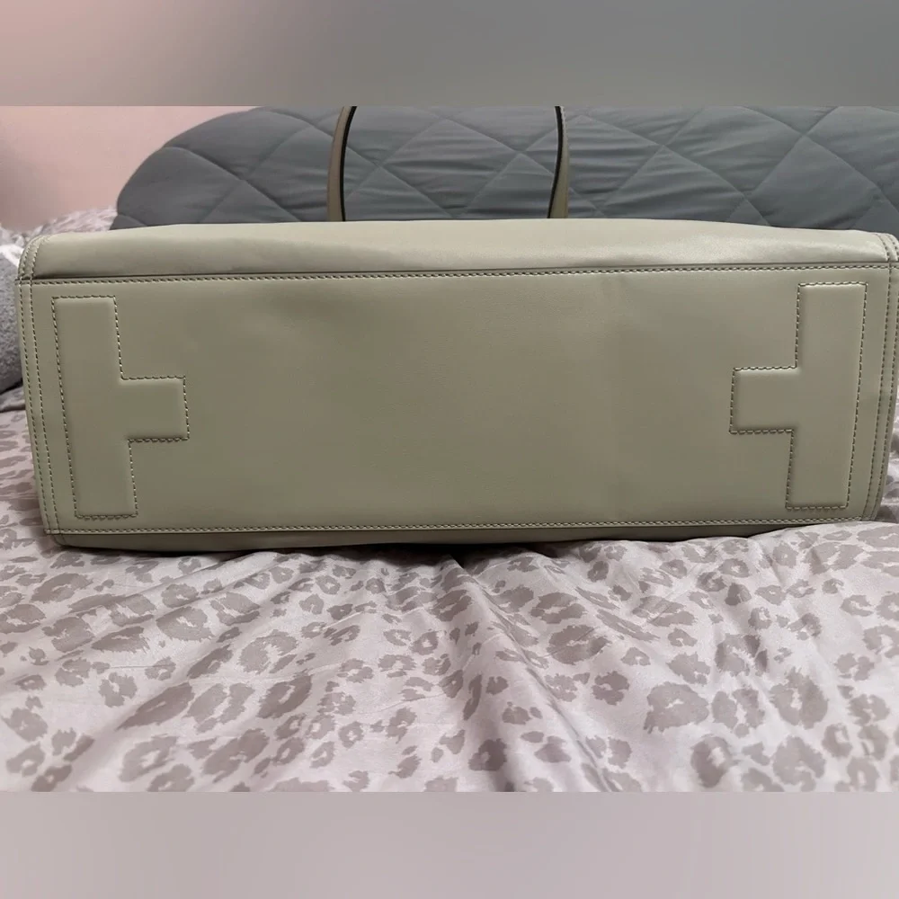 Tory Burch Mint Tote Bag - Picture 2 of 5